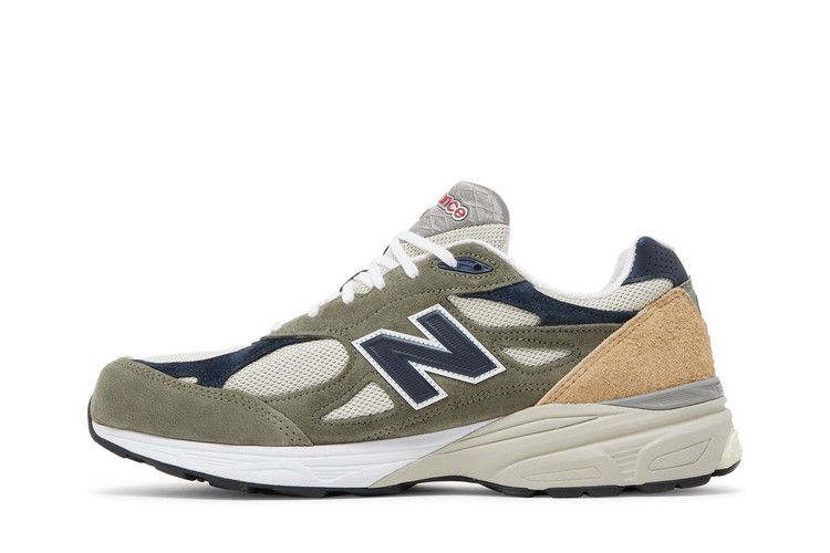 New Balance 990 v3 Made In USA Green Cream - M990TO3