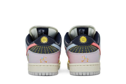 Nike SB Dunk Low Be True - DX5933-900