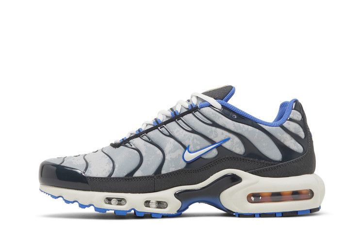 Nike Air Max Plus SE Social FC - DQ3981-001