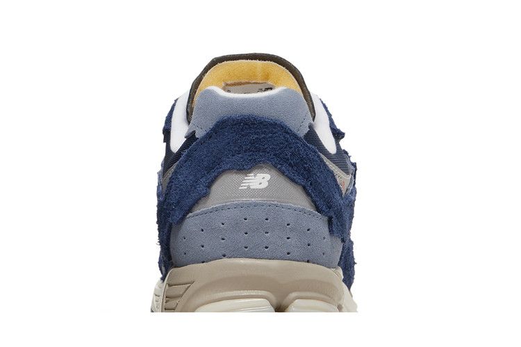 New Balance 2002R Protection Pack Navy - M2002RDK