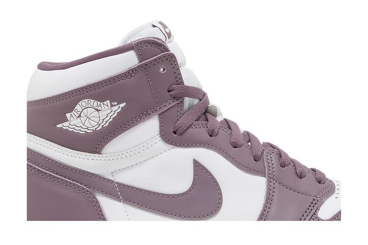 Air Jordan Air Jordan 1 Retro High OG Sky J Mauve - DZ5485-105 / FD1437-105