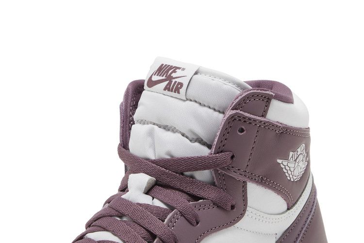 Air Jordan Air Jordan 1 Retro High OG Sky J Mauve - DZ5485-105 / FD1437-105