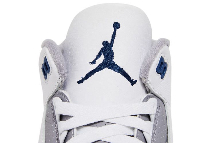 Air Jordan Air Jordan 3 Retro Midnight Navy - CT8532-140 / DM0967-140