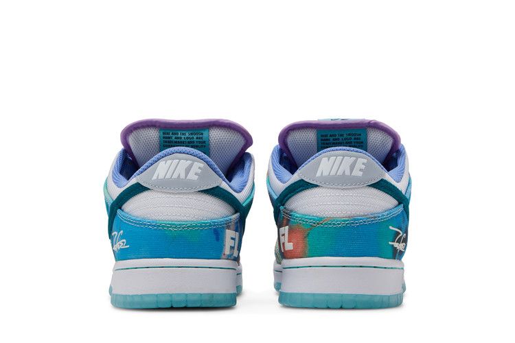 Nike SB Dunk Low Futura Laboratories Bleached Aqua - HF6061-400