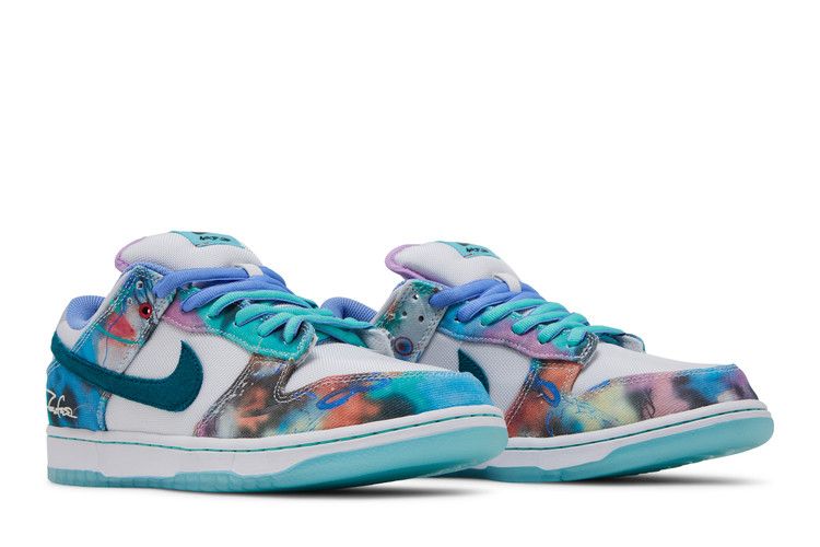 Nike SB Dunk Low Futura Laboratories Bleached Aqua - HF6061-400