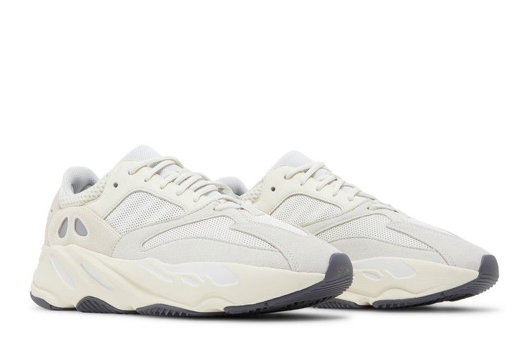 Adidas Yeezy 700 Analog - EG7596