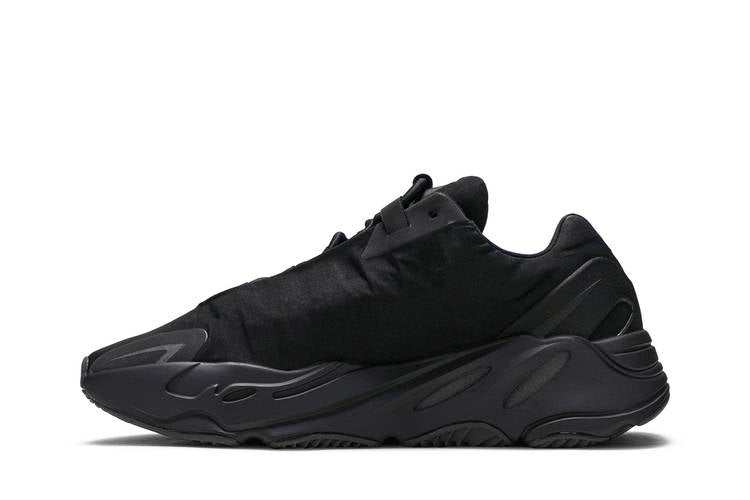 Adidas Yeezy 700 MNVN Triple Black - FV4440