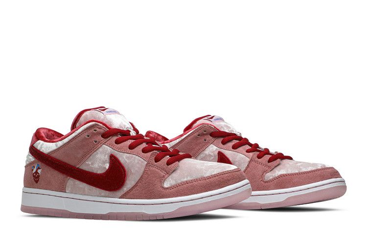 Nike SB Dunk Low StrangeLove - CT2552-800