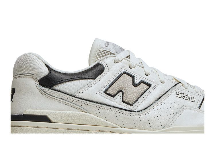 New Balance 550 Cream Black - BB550LWT