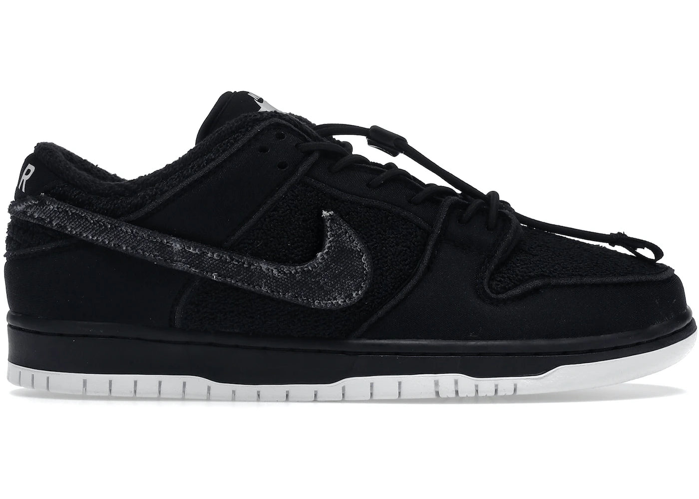 Nike SB Dunk Low Gnarhunters - DH7756-010